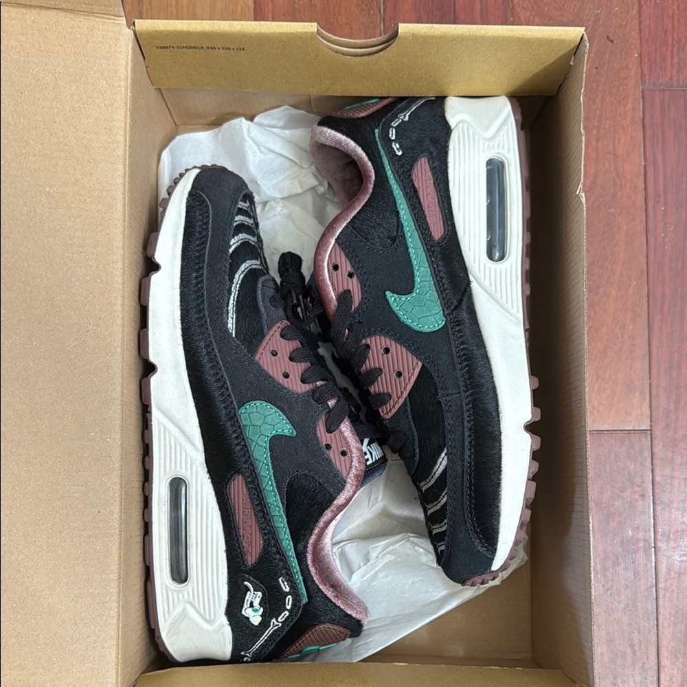 Nike Air Max 90 SE Siempre Familia